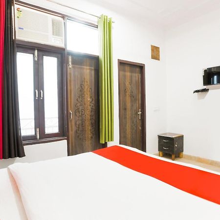 Hotel O Welcome Residency Γκουργκάον Εξωτερικό φωτογραφία